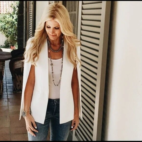 BCBGMaxAzria Upas Cape Blazer Off White - Picture 1 of 4